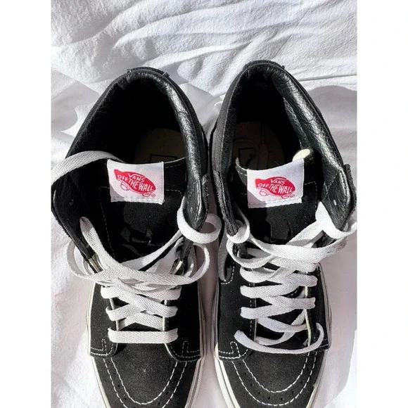 Vans SK8 HI Black Suede White Stitch High Top Skate Shoes Men 7 Women 8.5 - Picture 2 of 9